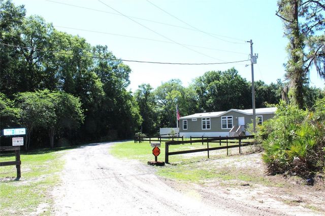 175 E SAN JOSE STREET, Palatka, FL 32177