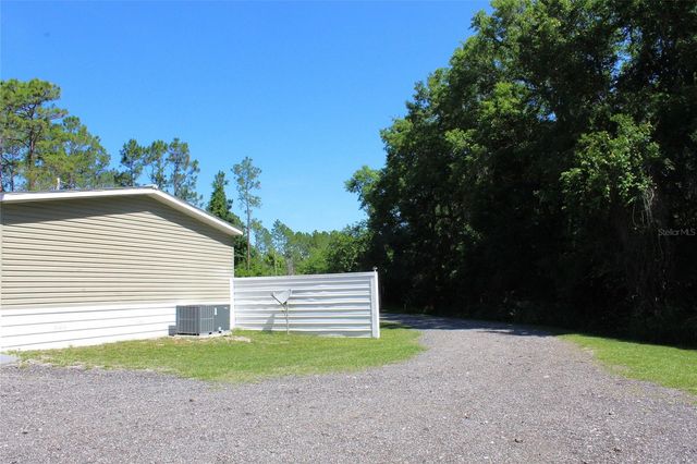 175 E SAN JOSE STREET, Palatka, FL 32177