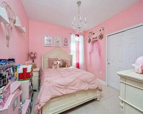 1998 NW Cataluna Circle, Port St. Lucie, FL 34986