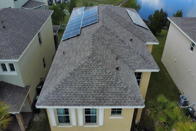 1998 NW Cataluna Circle, Port St. Lucie, FL 34986