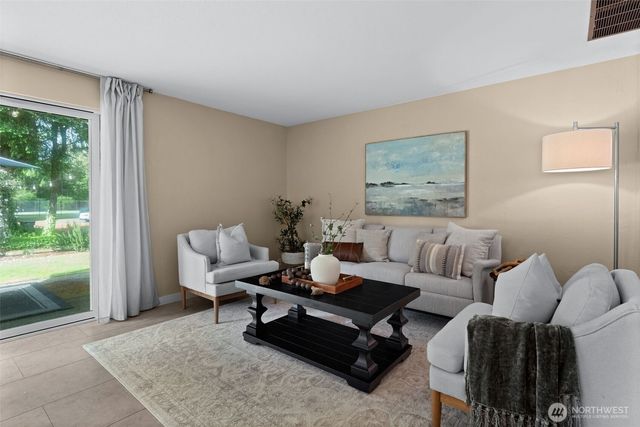 4806 95th Avenue W, University Place, WA 98467