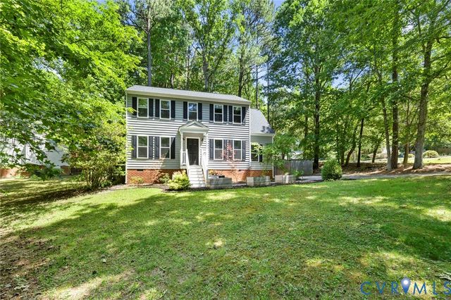 7506 Winning Colors Ct, Midlothian, VA 23112