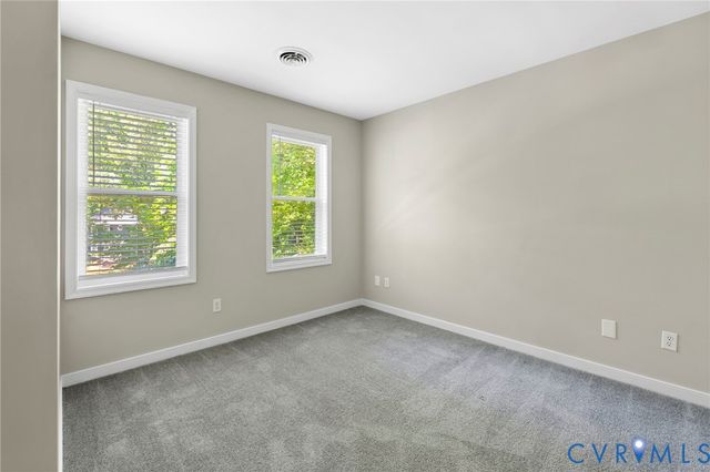 7506 Winning Colors Ct, Midlothian, VA 23112