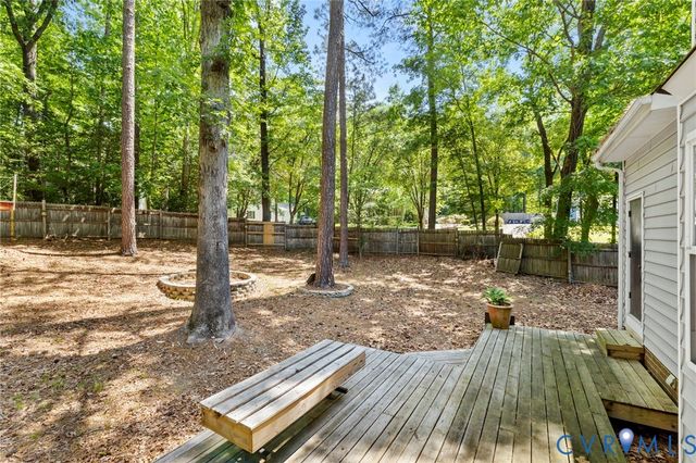 7506 Winning Colors Ct, Midlothian, VA 23112