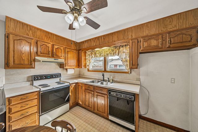 3107 Oliver RD, Roanoke, VA 24012