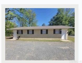 3009 S Ash Street, Pine Bluff, AR 71603