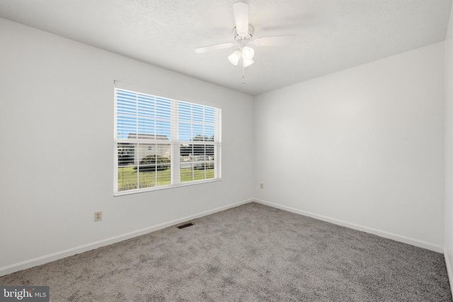 123 FAIRFAX DR, Stephens City, VA 22655