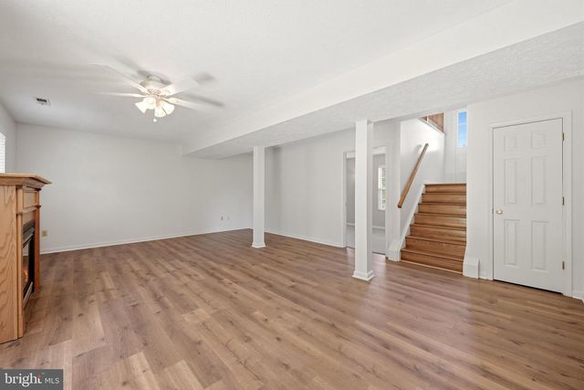123 FAIRFAX DR, Stephens City, VA 22655