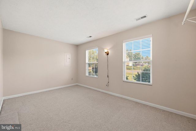 123 FAIRFAX DR, Stephens City, VA 22655