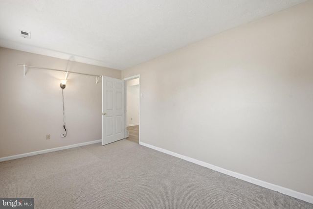 123 FAIRFAX DR, Stephens City, VA 22655