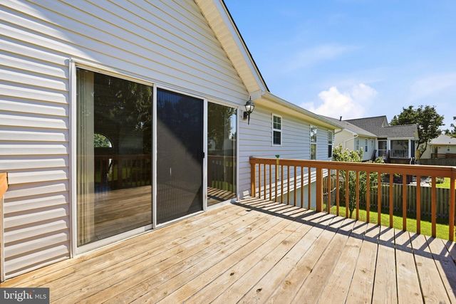 123 FAIRFAX DR, Stephens City, VA 22655