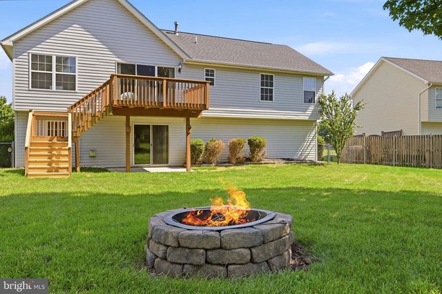123 FAIRFAX DR, Stephens City, VA 22655