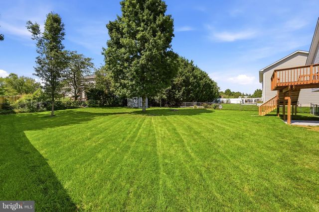 123 FAIRFAX DR, Stephens City, VA 22655