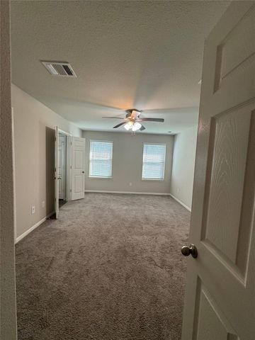 149 Camelot Place Court, Conroe, TX 77304