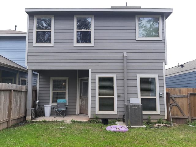 149 Camelot Place Court, Conroe, TX 77304