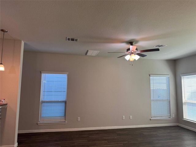 149 Camelot Place Court, Conroe, TX 77304