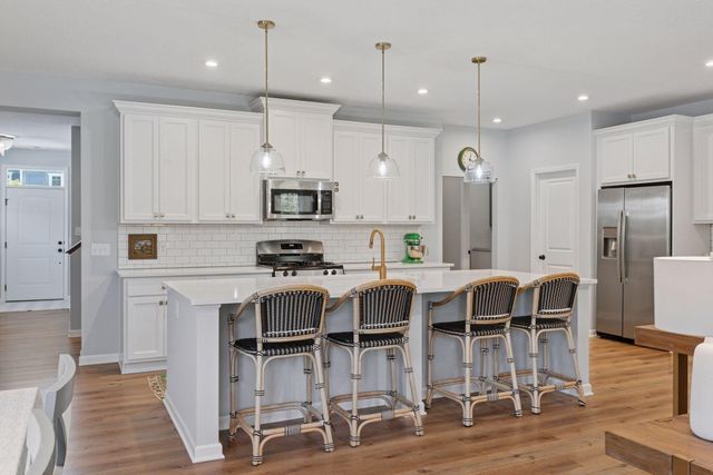 20076 80th Avenue, Corcoran, MN 55340