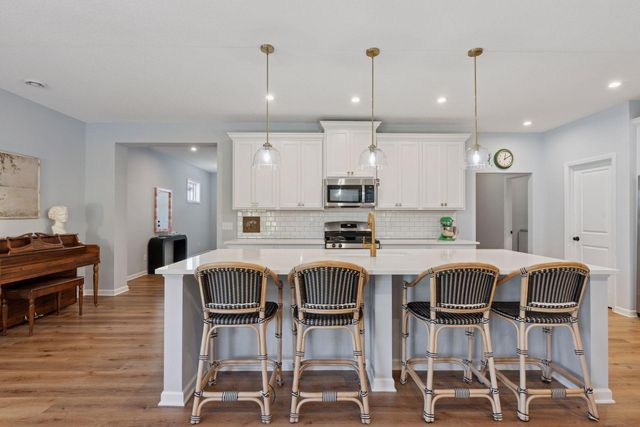 20076 80th Avenue, Corcoran, MN 55340