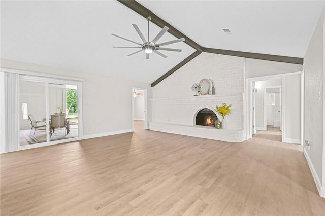 3101 Possum Trot Street, Brenham, TX 77833