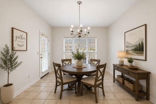 2205 Maple Grove Ln, Nashville, TN 37211