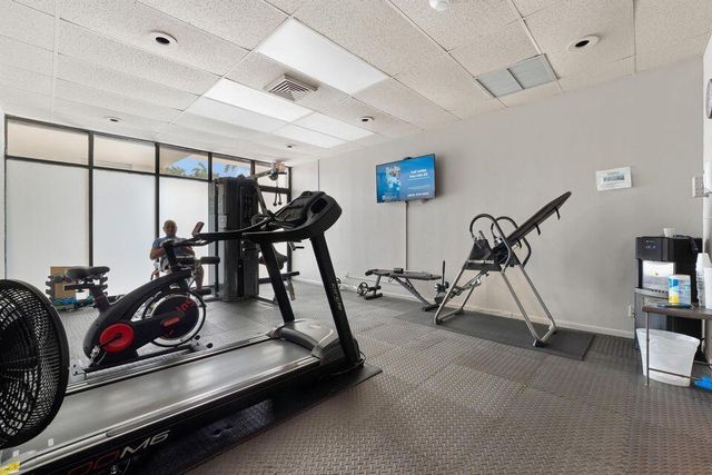 2400 Presidential Way 1206, West Palm Beach, FL 33401