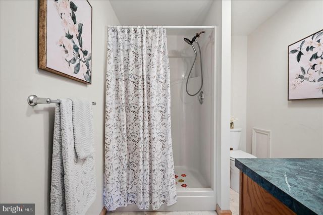 804 N REYMANN ST, Ranson, WV 25438