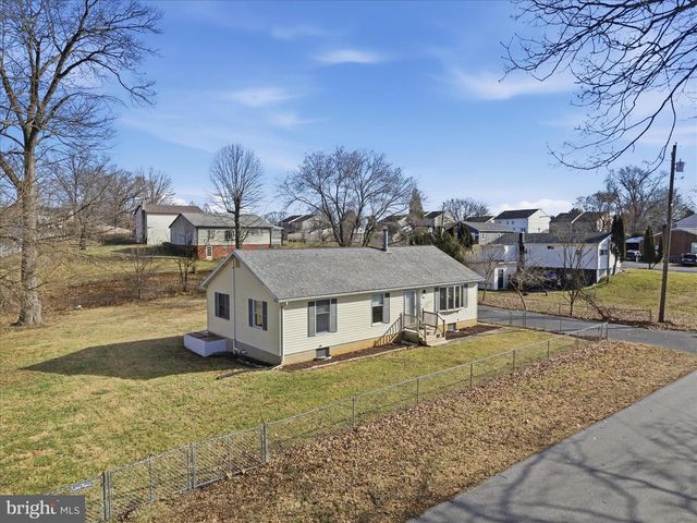 804 N REYMANN ST, Ranson, WV 25438