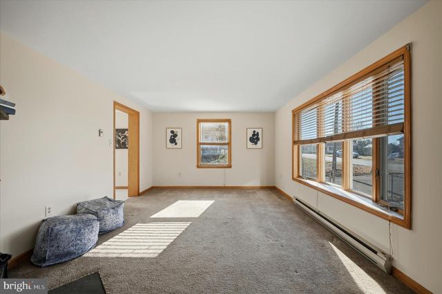 804 N REYMANN ST, Ranson, WV 25438