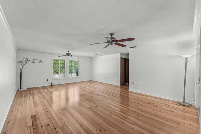 3725 Lone Pine Road, Delray Beach, FL 33445