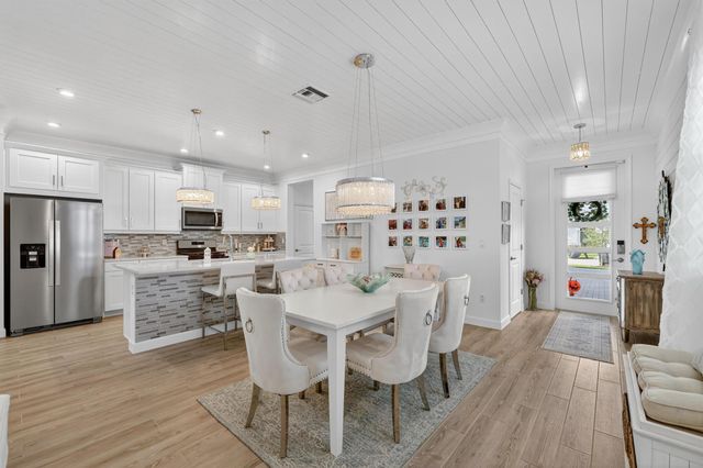 9866 SW Veronese Drive, Port St Lucie, FL 34987