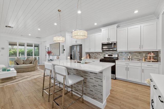 9866 SW Veronese Drive, Port St Lucie, FL 34987