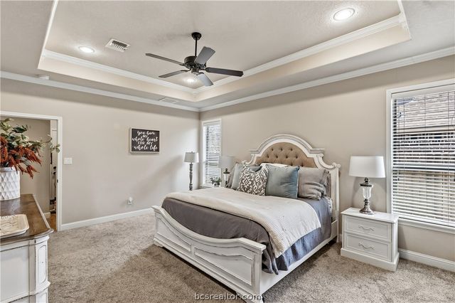 2129 Chestnut Oak Circle, College Station, TX 77845