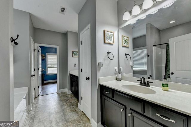 4331 Highland Gate Parkway, Gainesville, GA 30506