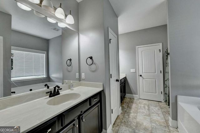 4331 Highland Gate Parkway, Gainesville, GA 30506