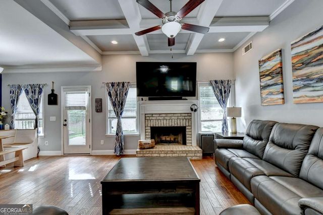 4331 Highland Gate Parkway, Gainesville, GA 30506