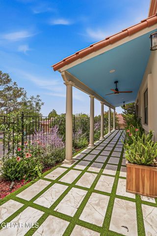 1077 LOS JARDINES Circle, El Paso, TX 79912