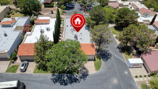 1077 LOS JARDINES Circle, El Paso, TX 79912