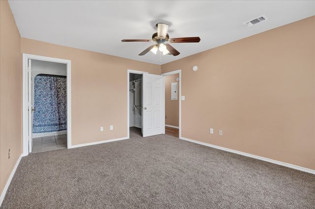 3132 Cedar Hill Street, Denton, TX 76209