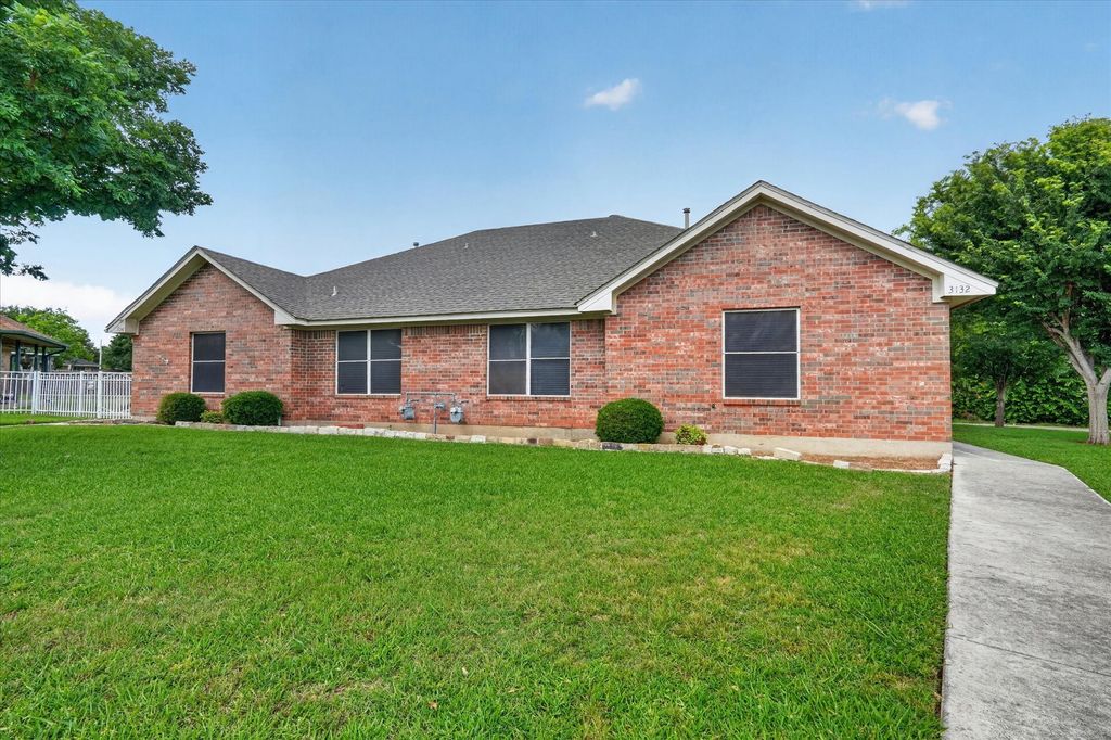 3132 Cedar Hill Street, Denton, TX 76209