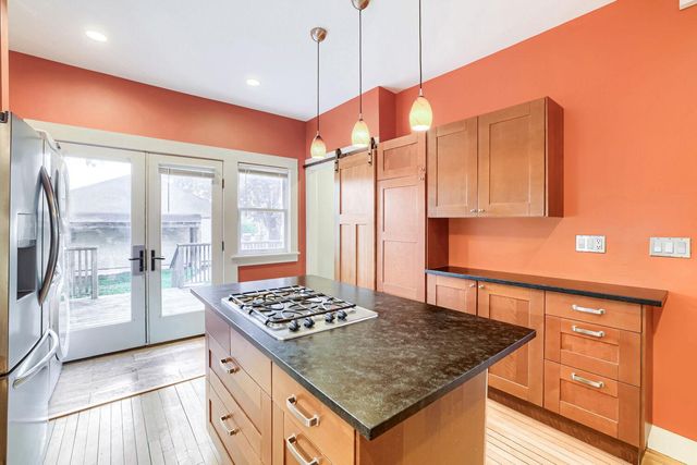 1549 Edmund Avenue, Saint Paul, MN 55104