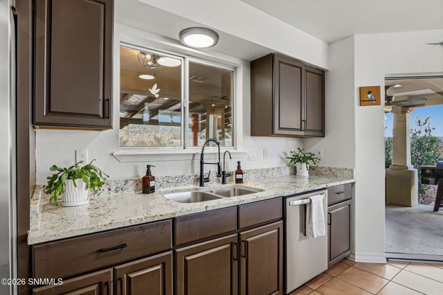 2801 Cloudcroft Circle, Las Cruces, NM 88011