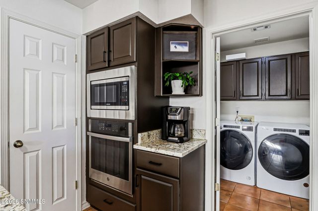 2801 Cloudcroft Circle, Las Cruces, NM 88011