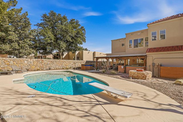 2801 Cloudcroft Circle, Las Cruces, NM 88011