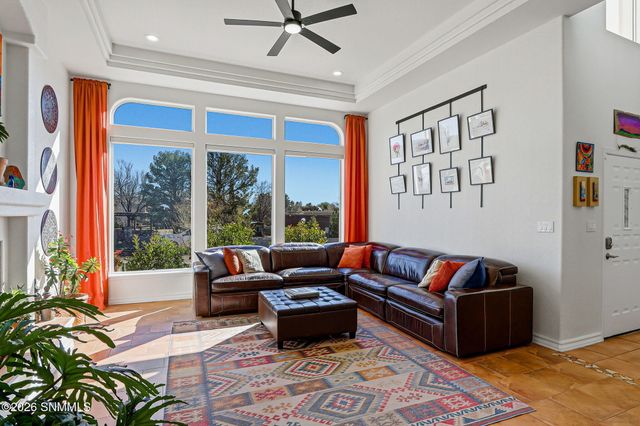 2801 Cloudcroft Circle, Las Cruces, NM 88011