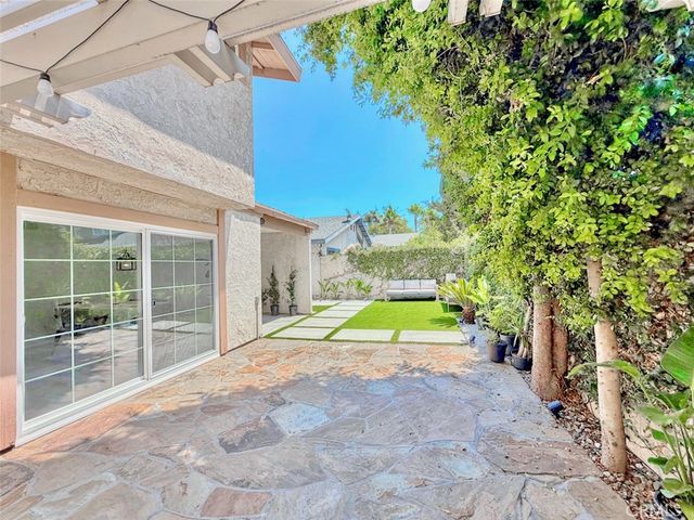 2134 N Pami Circle, Orange, CA 92867