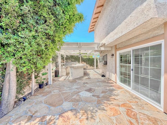 2134 N Pami Circle, Orange, CA 92867