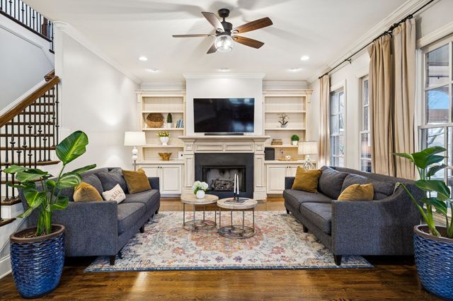 1200 Vintage Grove Ln, Franklin, TN 37064