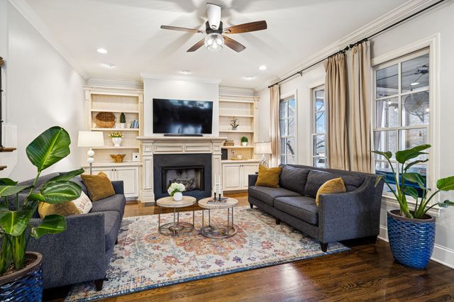 1200 Vintage Grove Ln, Franklin, TN 37064