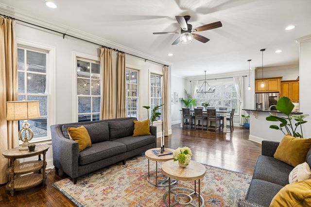 1200 Vintage Grove Ln, Franklin, TN 37064