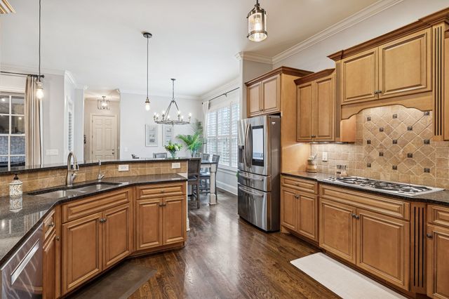 1200 Vintage Grove Ln, Franklin, TN 37064